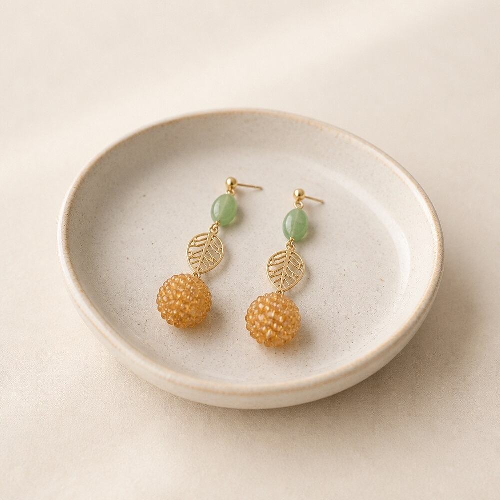 Vintage Premier Designs St. Croix Green Aventurine and Gold Leaf Drop Earrings